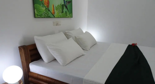 Двухместный номер Superior с балконом Moragalla Beach Home Guesthouse (Newly opened hotel)