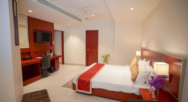 Номер Deluxe Hotel Swarn Towers