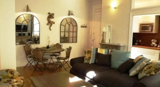 Luxury three Bed apartment in Cannes just a couple of minutes walk to the Palais and beaches 669