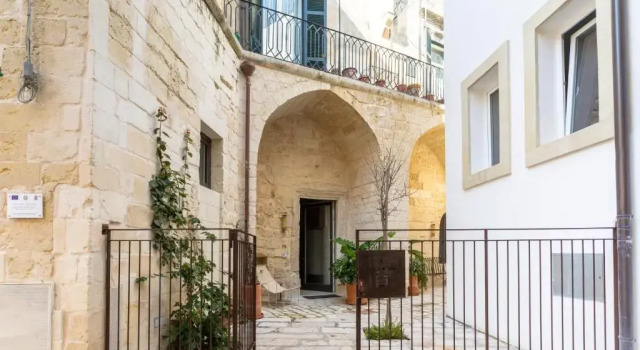 Palazzo De Noha