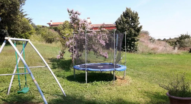 Grazioso appartamento in villa, Prenota Appartamento Hotel a Lazio con parcheggio, Parcheggio