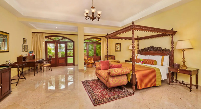 Люкс The LaLiT Golf & Spa Resort Goa
