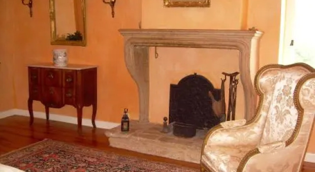 La Chipotte, Book Hotel Ville-sur-Jarnioux Auvergne