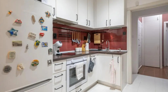 Апартаменты Cute&Cozy 2BD Flat with Balcony