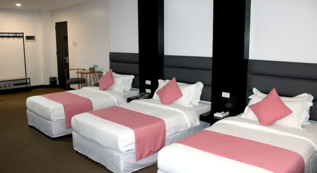Номер Standard Dancenter Boss Hotel Angeles