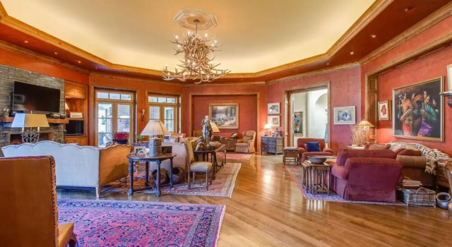 The Above Granduer Nashville, Book Apartment Nashville Tennessee