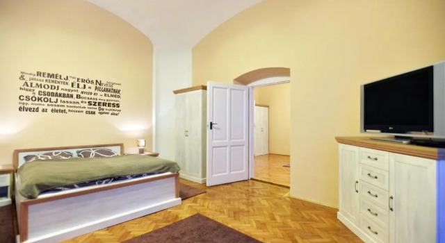 Főtér Apartman, Забронировать Апартаменты/квартира Апартаменты Эгера, рядом с Kopcsik Marzipan Museum, Апартаменты/квартира