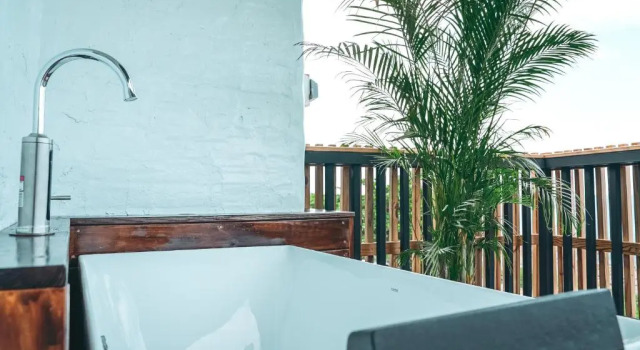 Двухместный номер Standard с балконом и с видом на море Bethlehem B&B Kenting