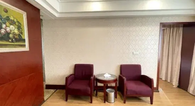 Люкс Mingxiang Hotel (Wenling Zeguo Passenger Transport Center)