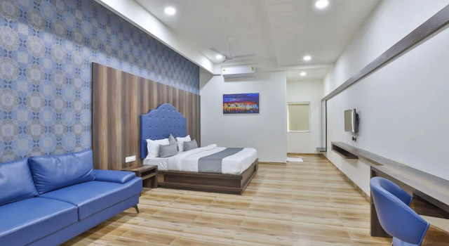 Люкс Hotel SR Regency