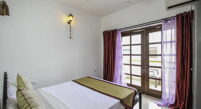 OYO 10495 Home Poolview 1BHK Candolim, Varaa Hotelli Candolim Pohjois-Goa