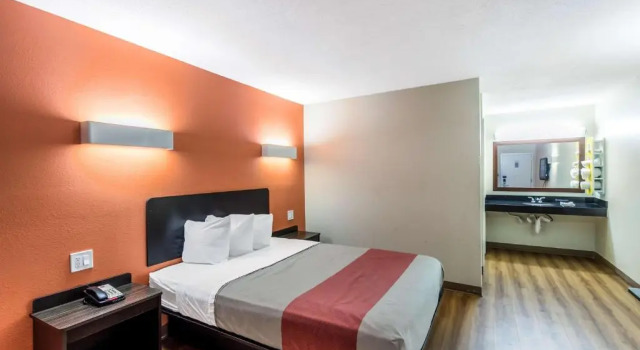 Номер Standard Motel 6 New Brunswick