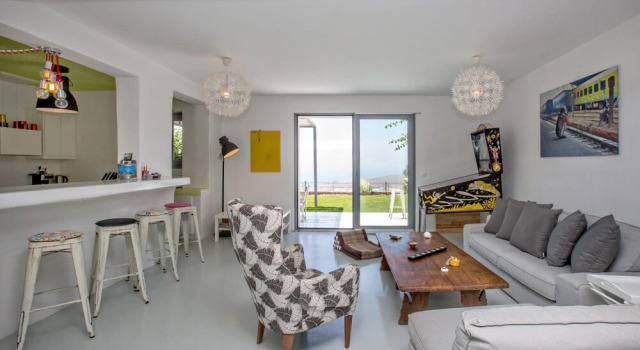 Camelia House - Triandaros, Забронировать Отель Тинос Тинос, рядом с Церковь Кехровуни
