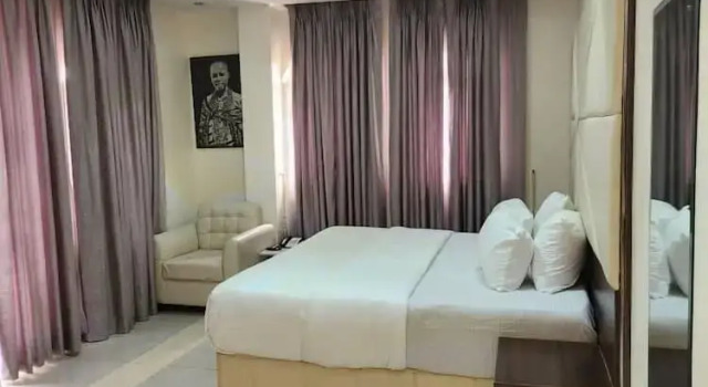 Номер Deluxe Citi residence banana island ikoyi