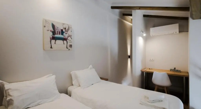 Stylish Studio Apartment - 8F House, Забронировать Апартаменты/квартира Апартаменты периферийной единицы Мессения, Апартаменты/квартира