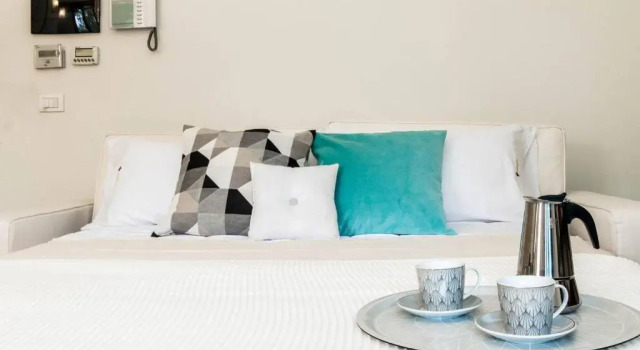 Апартаменты ALTIDO Flat for 4, with Astounding Lake Como View and Pool