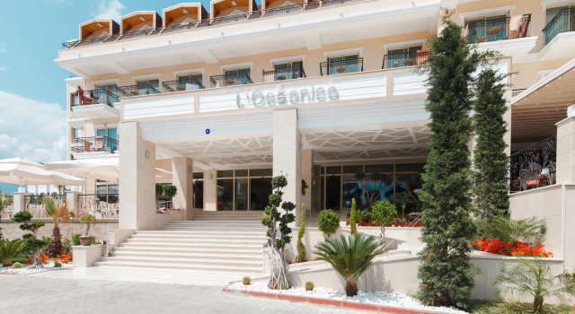 Отель L'Oceanica Beach Resort All Inclusive