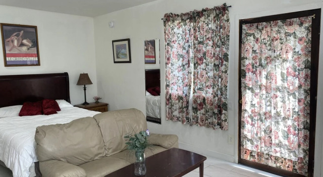 Comfy Private Unit in LA, Foglalás Szálloda Los Angeles Los Angeles Metropolitan Area