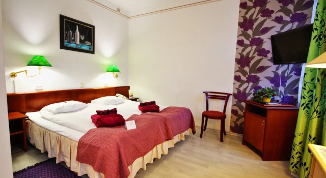 Двухместный номер Classic NB Hotel with Free Parking