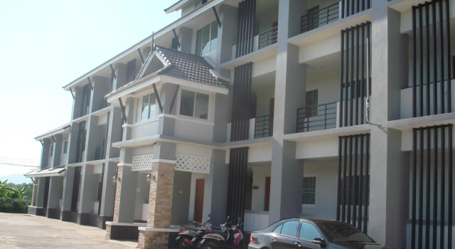 Siya House Hotel, Забронировать Отель Отели Чианграй с парковкой, рядом с Rong Suea Ten Temple, Парковка