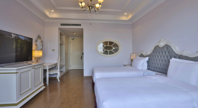 Двухместный номер Deluxe Vinpearl Resort & Spa Ha Long