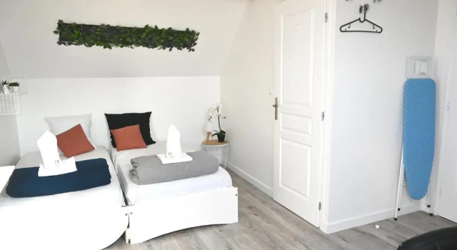 Class&Cosy CHAMBRE 5mn Aéroport Roissy CDG, Varaa Hostelli  