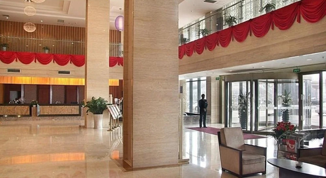 Zhengzhou Zhengfei International Hotel, Rezervovat Hotel Čeng-čou Henan