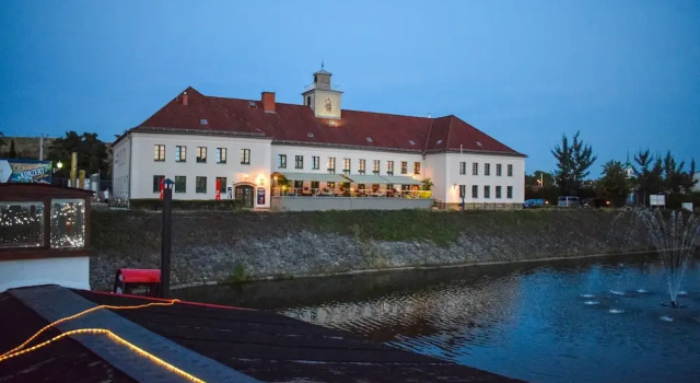 Апартаменты Restaurant und Pension Alberthafen