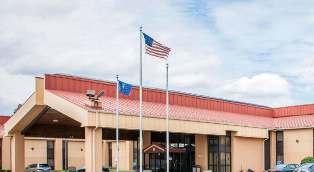 Номер Standard Quality Inn Fort Wayne