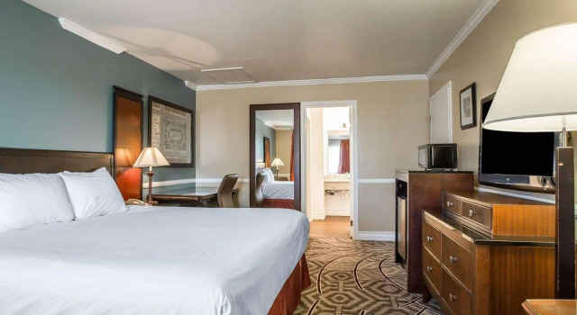 Двухместный номер Standard Clarion Inn Near China Lake Naval Station