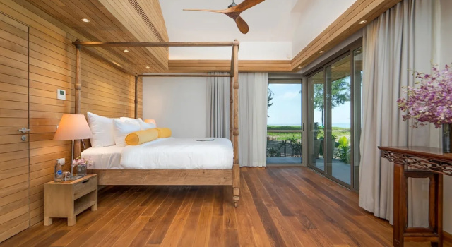 Вилла Luxury Beachfront Villa Phuket Private Pool Full Staff At Natai Beach