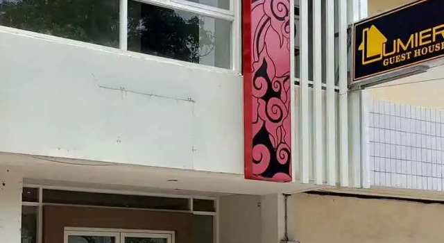 Lumiere Guest House, Rezervați Pensiune Pensiuni în Malang, aproape de Mall Olympic Garden, Pensiune