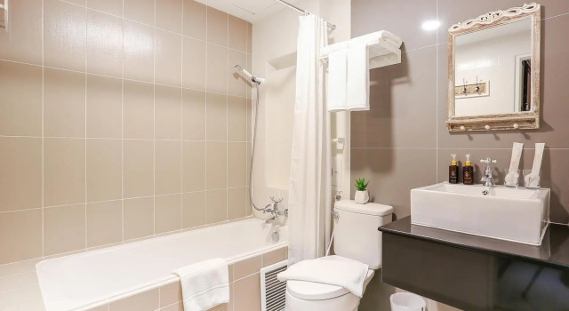 Четырёхместный номер Deluxe The Sathon Vimanda Hotel