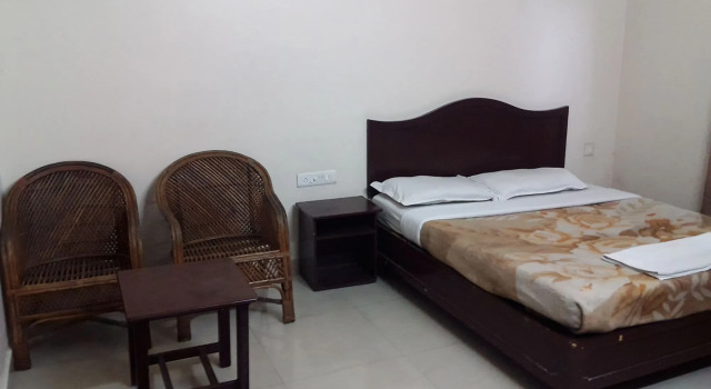 Jays Inn