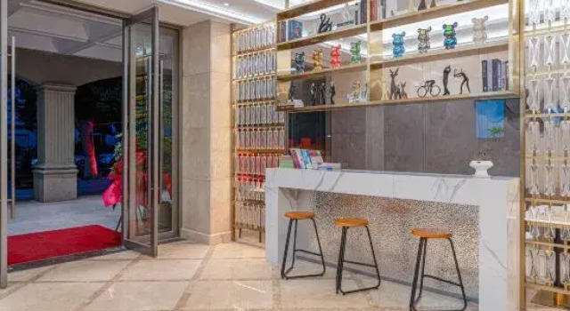 Yishu Impression Hotel(Cixi Guanhaiiwei Branch), Prenota Hotel Hotel a Ningbo con parcheggio, Parcheggio