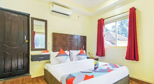 Номер Premium FabHotel Golden Nest Deluxe Resort