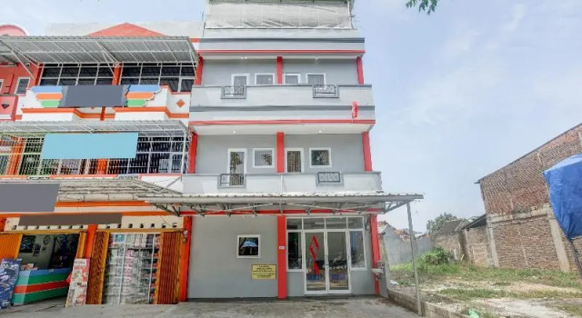 OYO 90180 Ava Guesthouse, Rezerwuj Hotel Bandar Lampung Sumatra