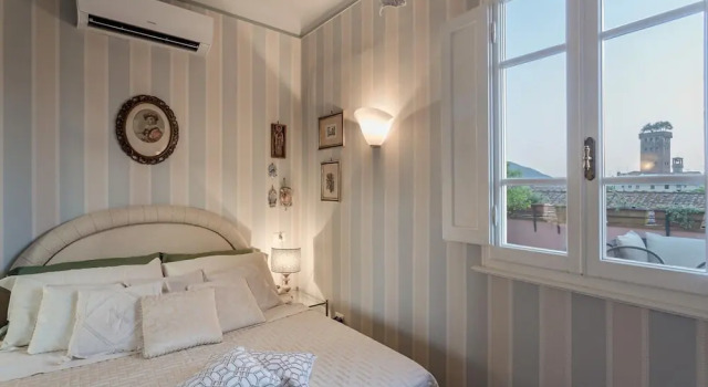 Casa Emy in Lucca With 3 Bedrooms and 2 Bathrooms
