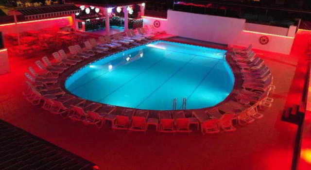 Ruby Rose Resort
