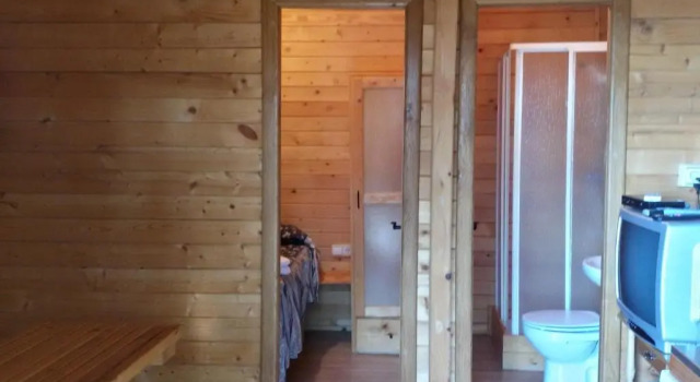 Семейное бунгало Camping La Eliza Lanzahíta