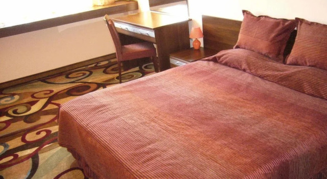 City Hotel, Rezervovat Hotel Hotely v Stara Zagora s parkováním, Parkování