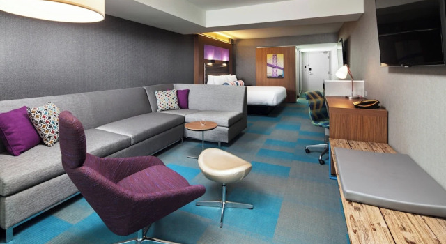 Двухместный люкс Aloft by Marriott San Francisco Airport