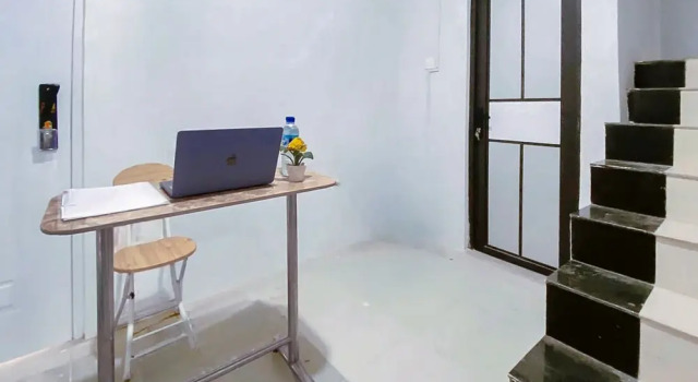 Urbanview Hotel near DC Mall Crown Homestay Batam