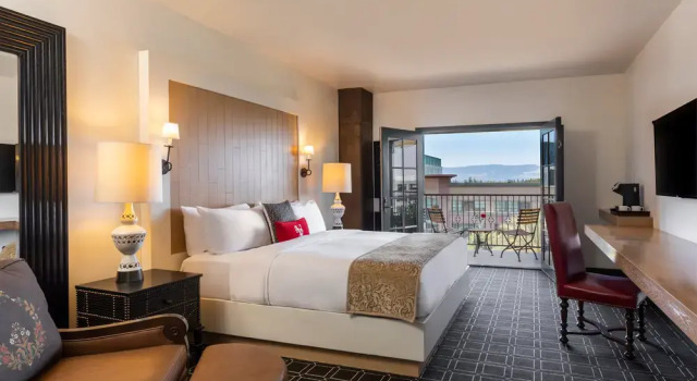 Номер Deluxe Hotel Valencia Santana Row