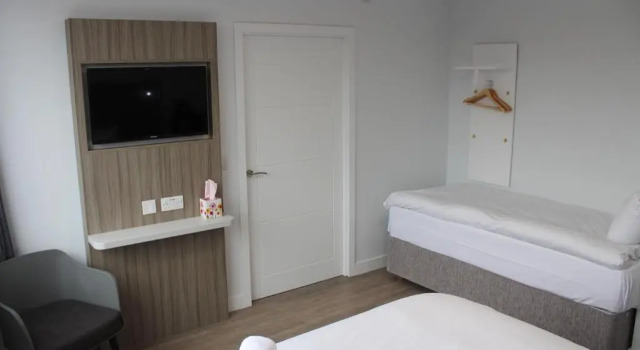 Семейный номер Standard Sky Nights Hotel London Heathrow