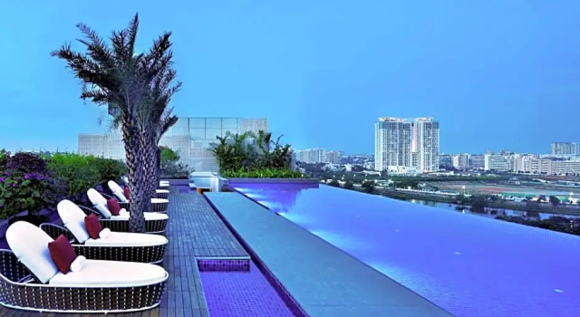 Номер Deluxe Courtyard by Marriott Bengaluru Hebbal