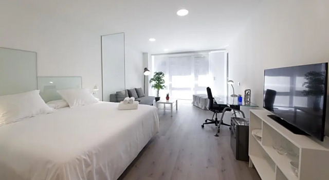 Pensión T5 Donostia Suites, Забронировать Отель Отели Сан-Себастьян 4 звезды, рядом с Конча-Променада, 4*