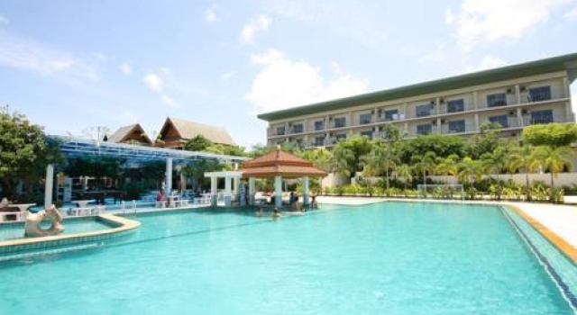 Nomads Chalong Beach, Phuket, Забронировать Хостел Отели Южного Таиланда с парковкой, Парковка