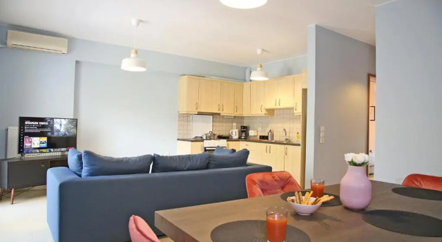 Апартаменты 2 Bedroom Apartment near the Athens Airport, Spata