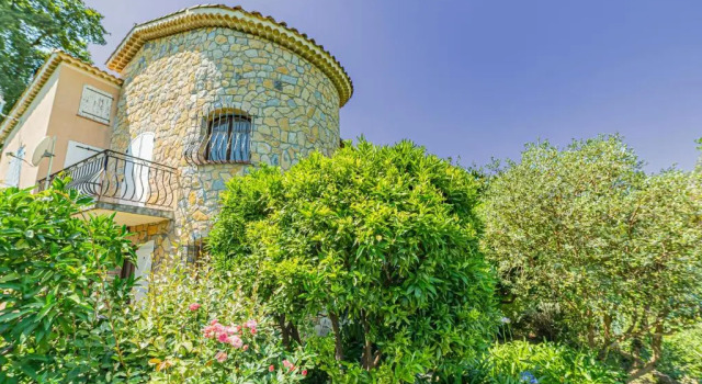Коттедж Listed Accomodation 4 At 300m river 800m village and 30mn Nice Cannes Antibes